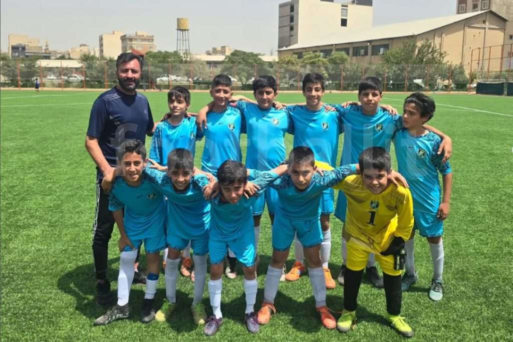 مدرسه فوتبال پسران خلیج فارس قمصر
