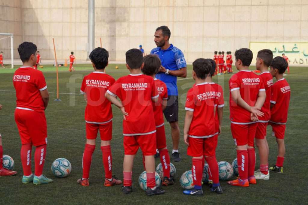 باشگاه فوتبال آرمان آفرینان