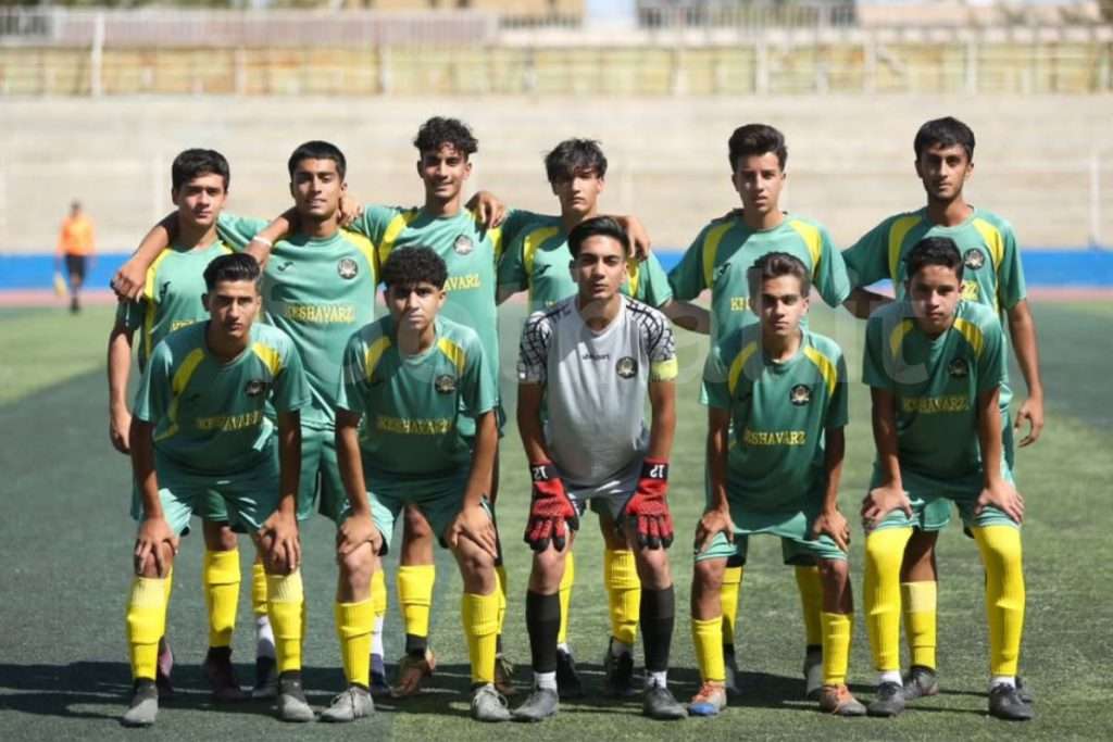 مدرسه فوتبال کشاورز